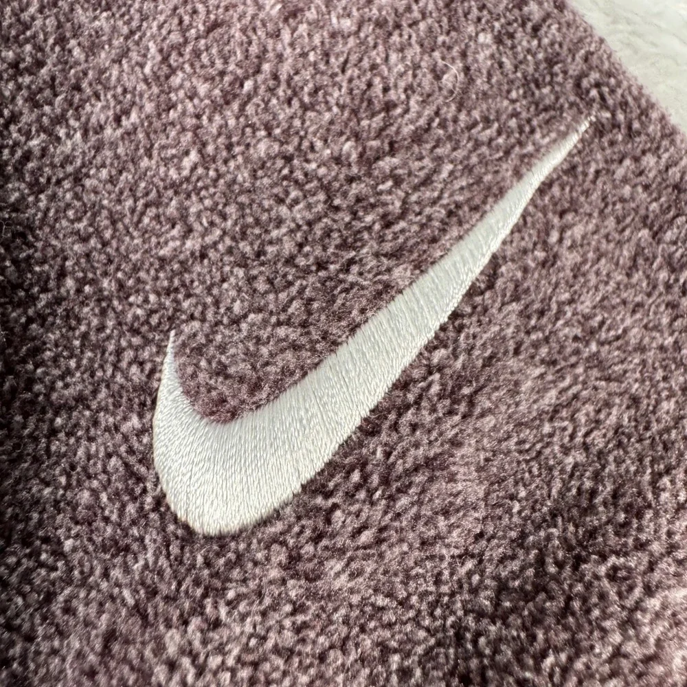 Nike Pullover Womens Small Purple Cowl Neck Dri-FIT Fleece‎ Embroidered Logo Zip